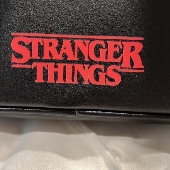 Loungefly LE SC X Funko POP Stranger Things Demogorgon Mini Backpack & Pop!!🔥 - Picture 10 of 17